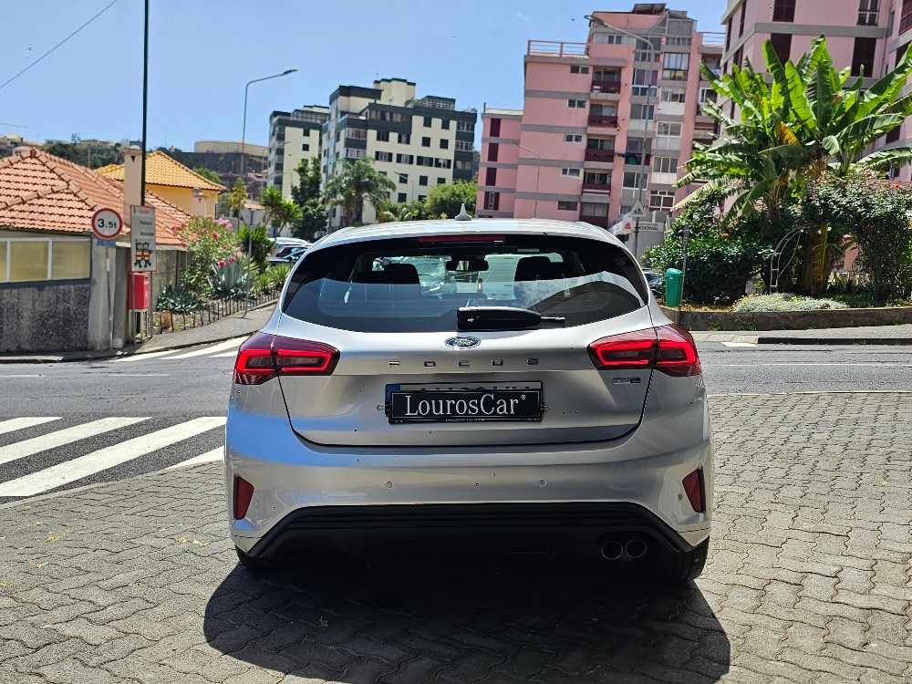 ford-focus-2023-gasolina-998cc