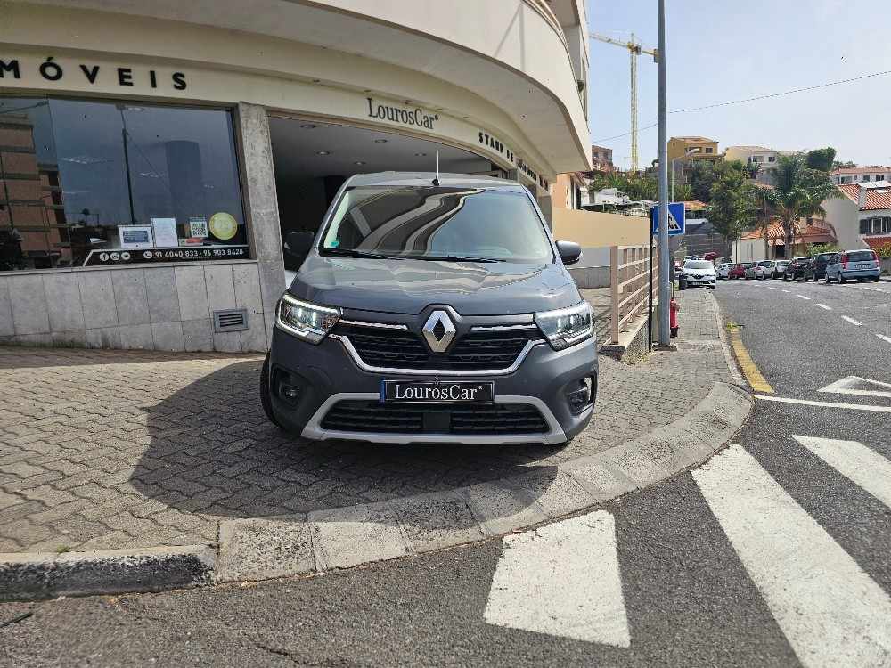 renault-kangoo-2022-diesel-1461cc