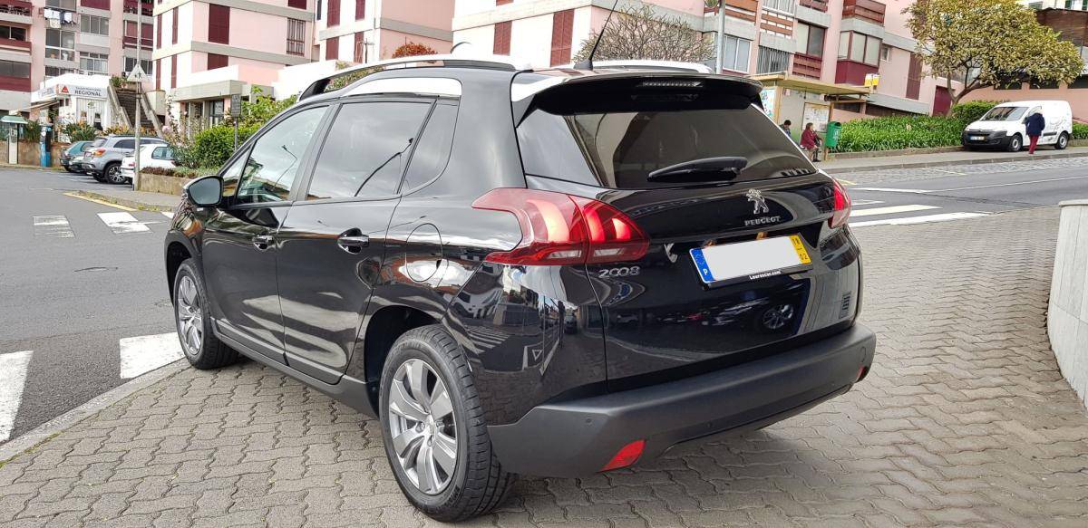 peugeot-2008-2018-gasolina-1199cc