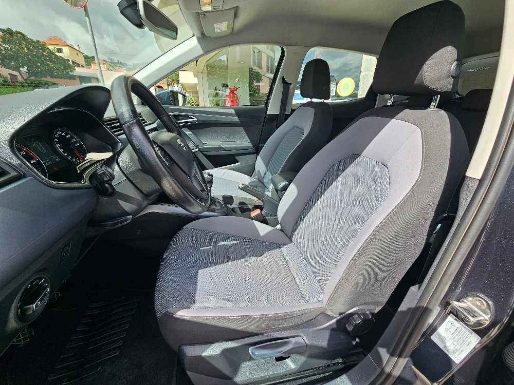 seat-arona-2019-gasolina-999cc
