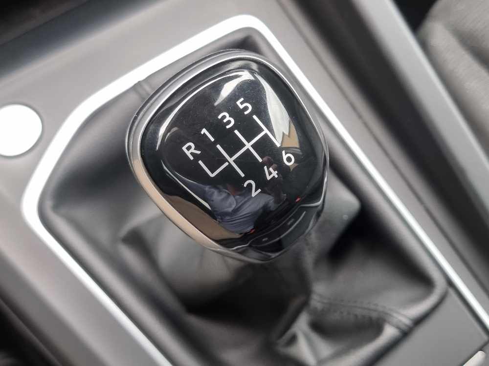 volkswagen-golf-1-0-tsi-bluemotion-2022-gasolina-999cc