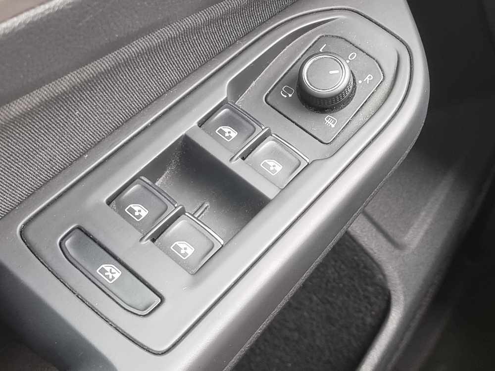 volkswagen-golf-1-0-tsi-bluemotion-2022-gasolina-999cc