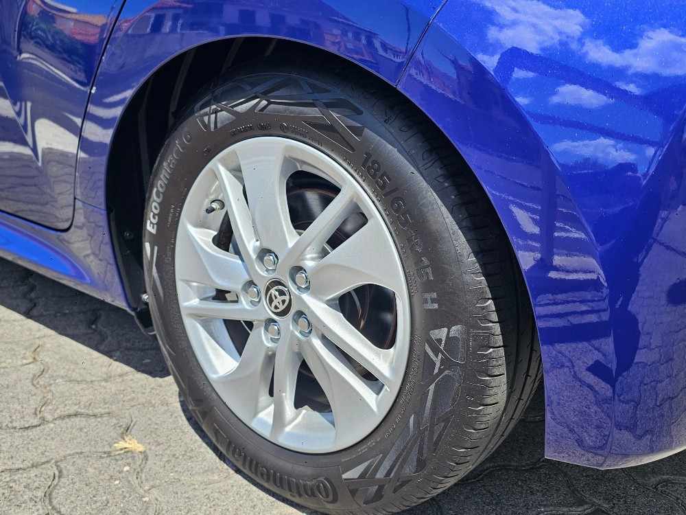 toyota-yaris-2024-hibrido-a-gasolina-1490cc