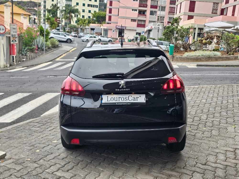 peugeot-2008-2018-gasolina-1199cc