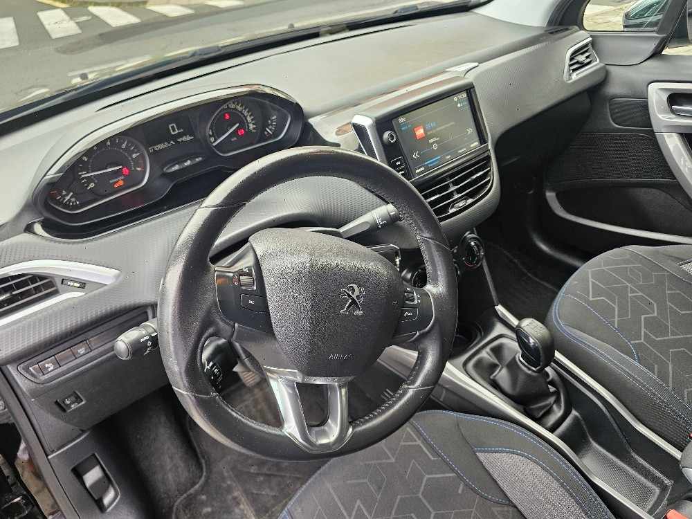 peugeot-2008-2018-gasolina-1199cc