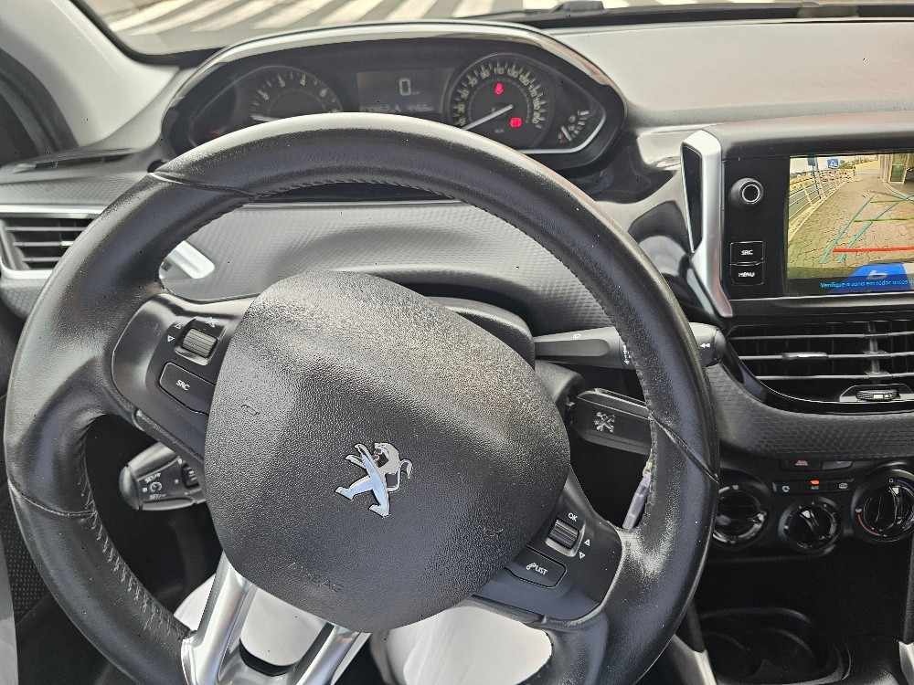 peugeot-2008-2018-gasolina-1199cc