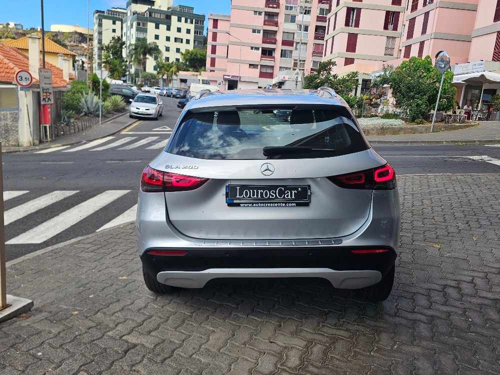mercedes-benz-gla-2022-gasolina-1332cc