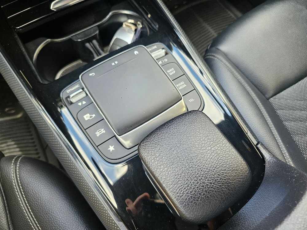 mercedes-benz-gla-2022-gasolina-1332cc