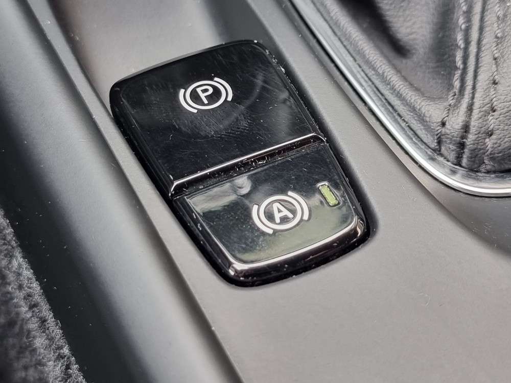 volvo-xc40-2018-diesel-1969cc