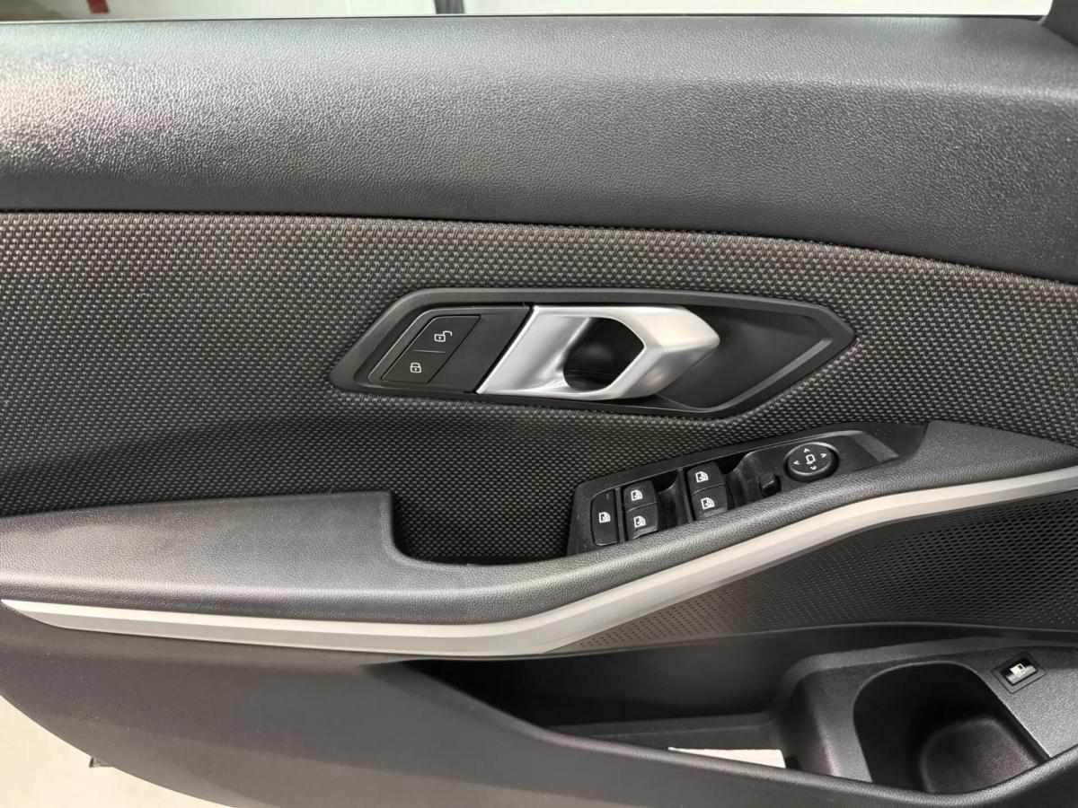 bmw-serie-3-330e-drive-2019-hibrido-a-gasolina-1998cc