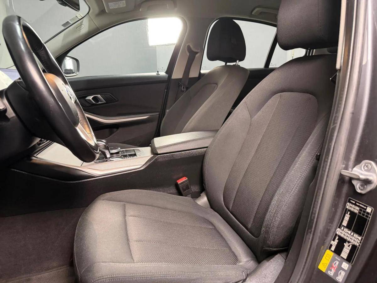 bmw-serie-3-330e-drive-2019-hibrido-a-gasolina-1998cc