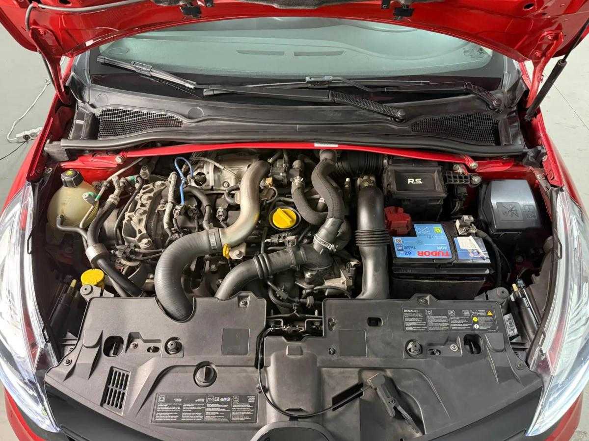 renault-clio-2017-gasolina-1618cc
