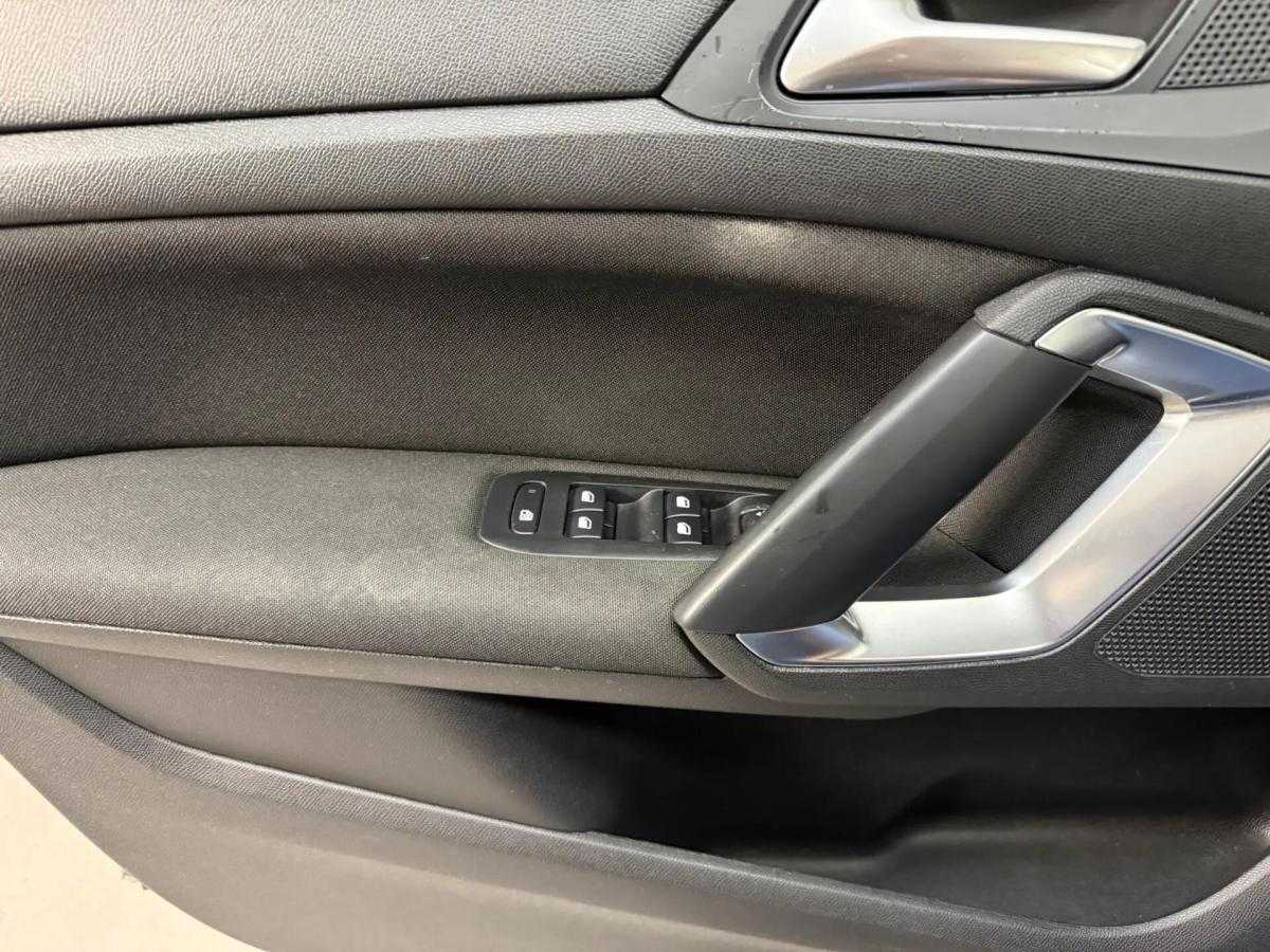 peugeot-308-sw-2015-diesel-1560cc