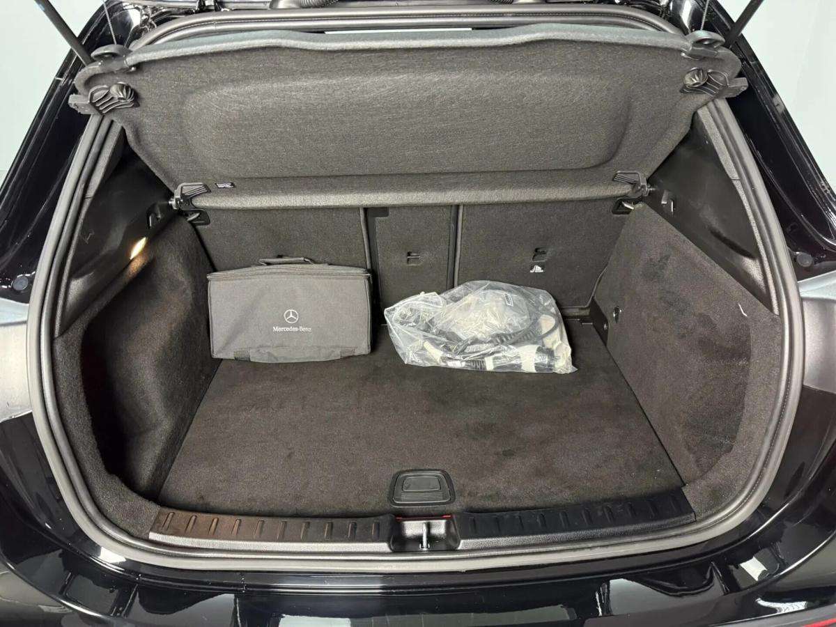 mercedes-benz-gla-250-e-2022-hibrido-a-gasolina-1332cc
