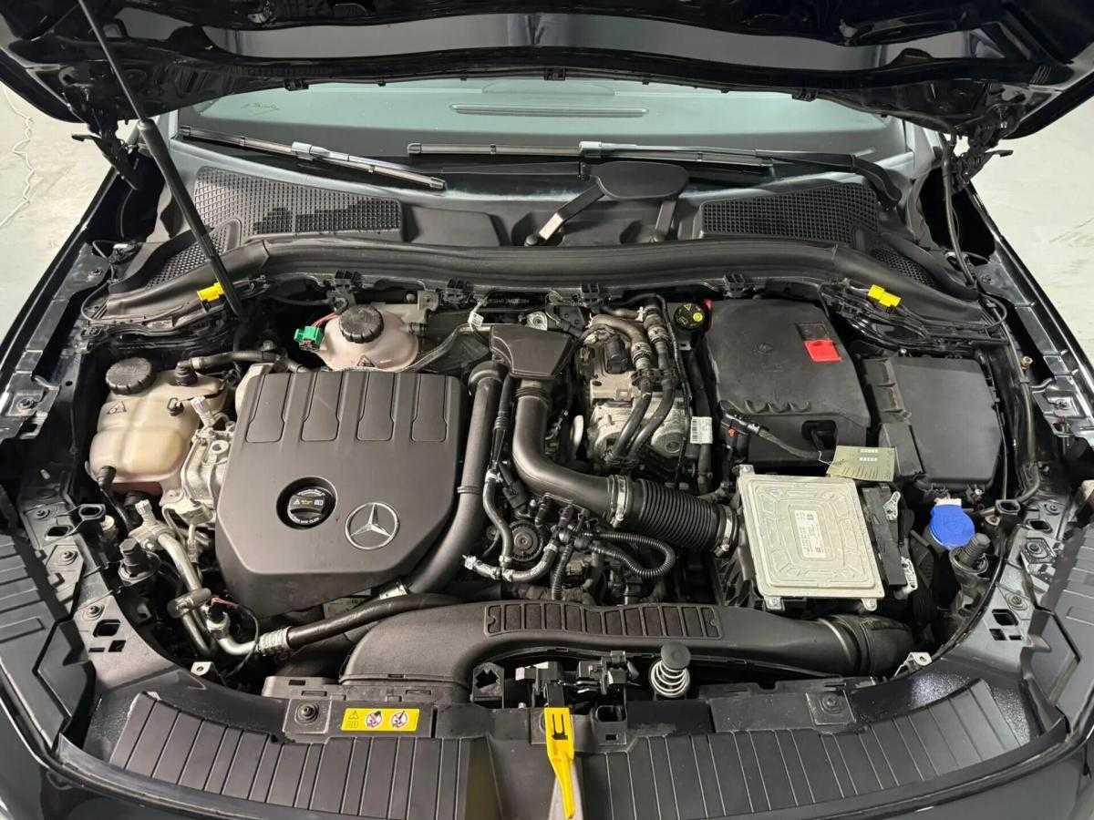 mercedes-benz-gla-250-e-2022-hibrido-a-gasolina-1332cc