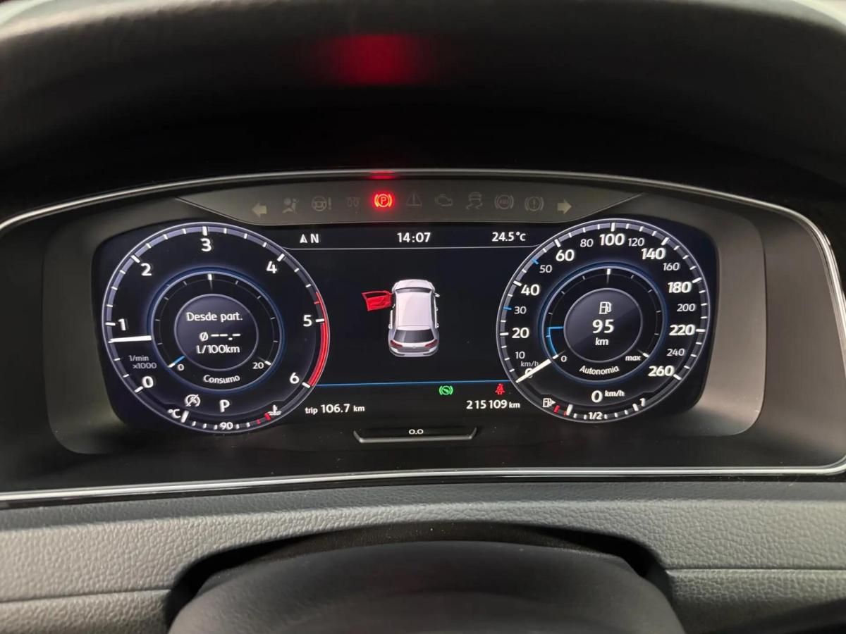 volkswagen-golf-2017-diesel-1598cc