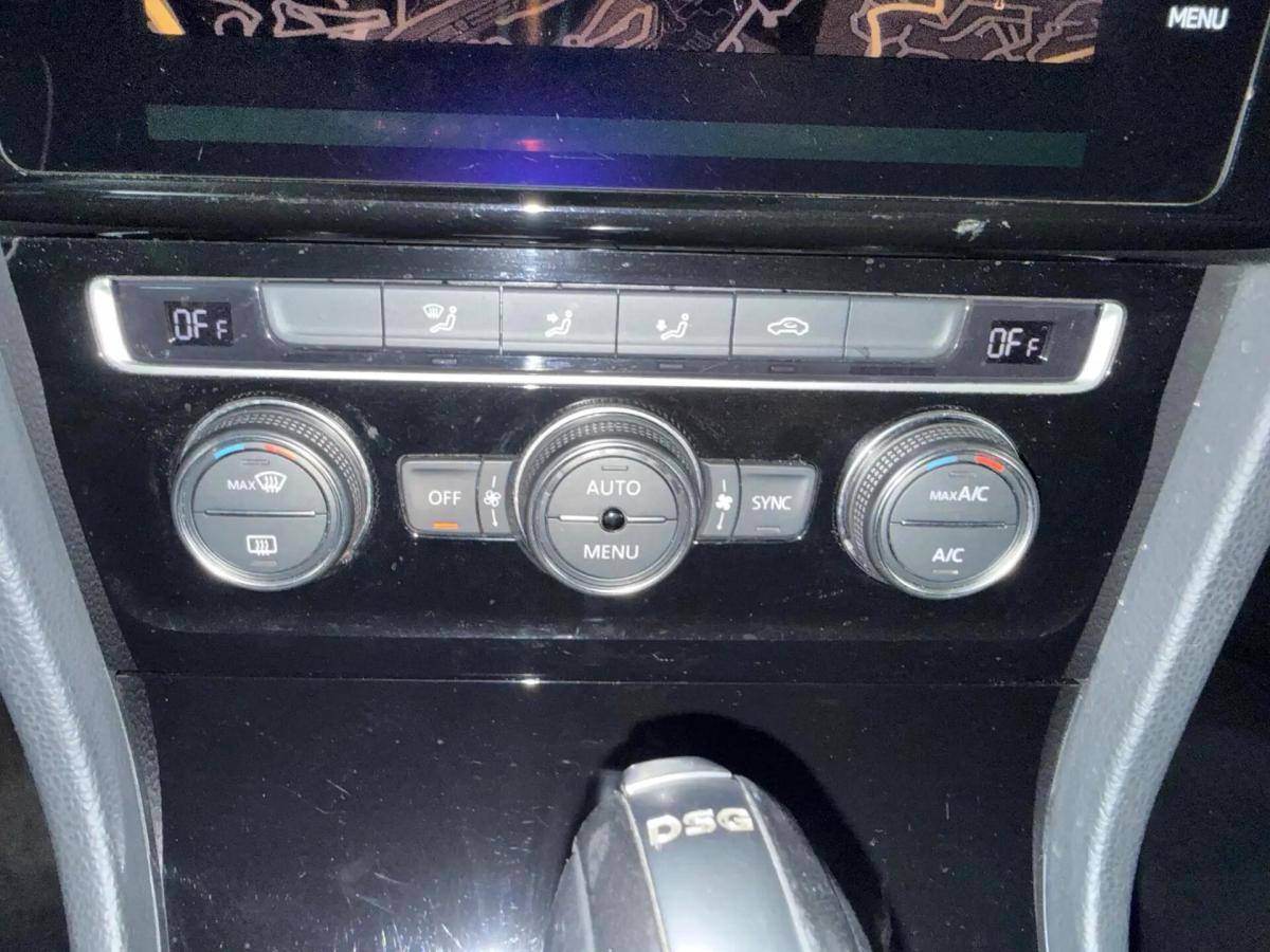 volkswagen-golf-2017-diesel-1598cc