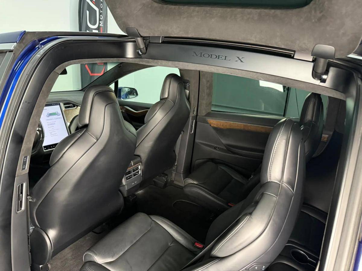 tesla-model-x-2017-eletrico-0cc
