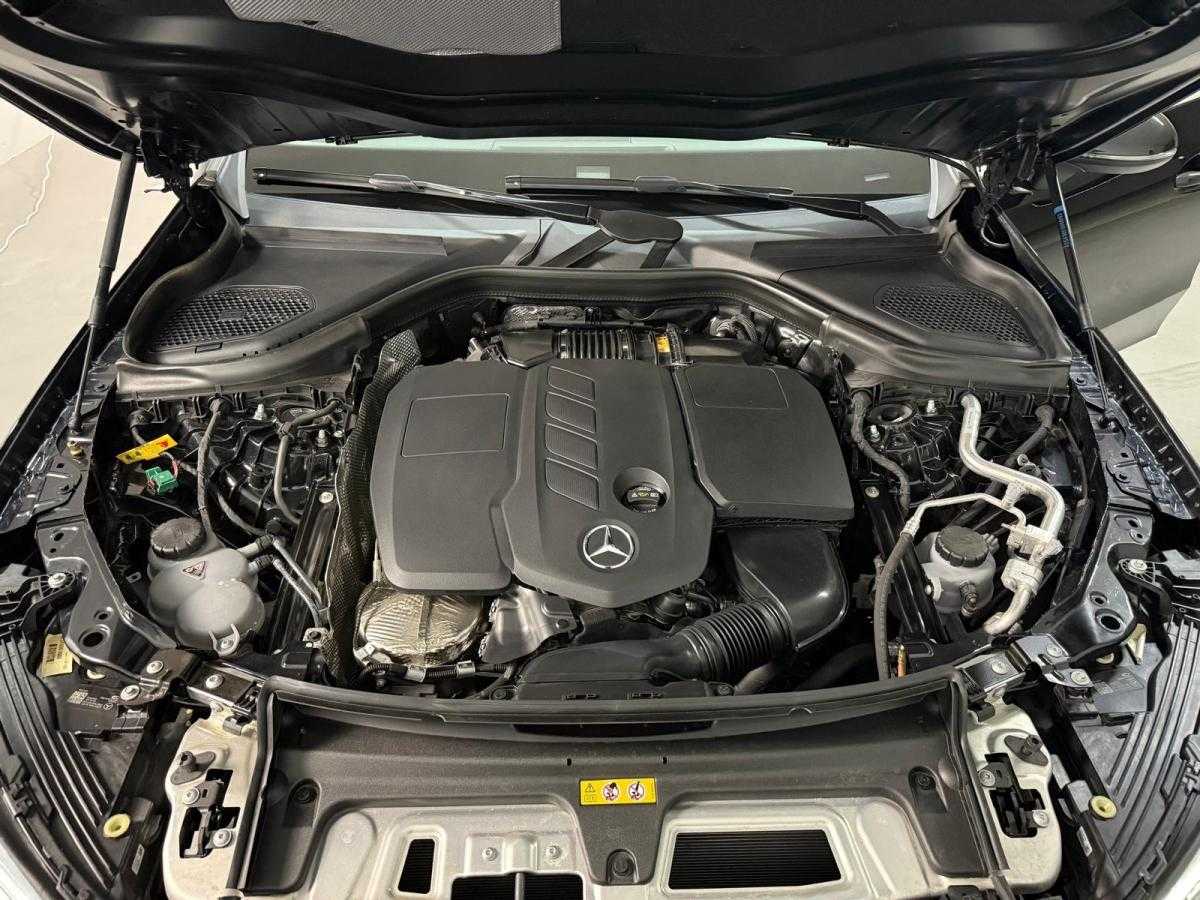 mercedes-benz-glc-2024-hibrido-a-diesel-1993cc