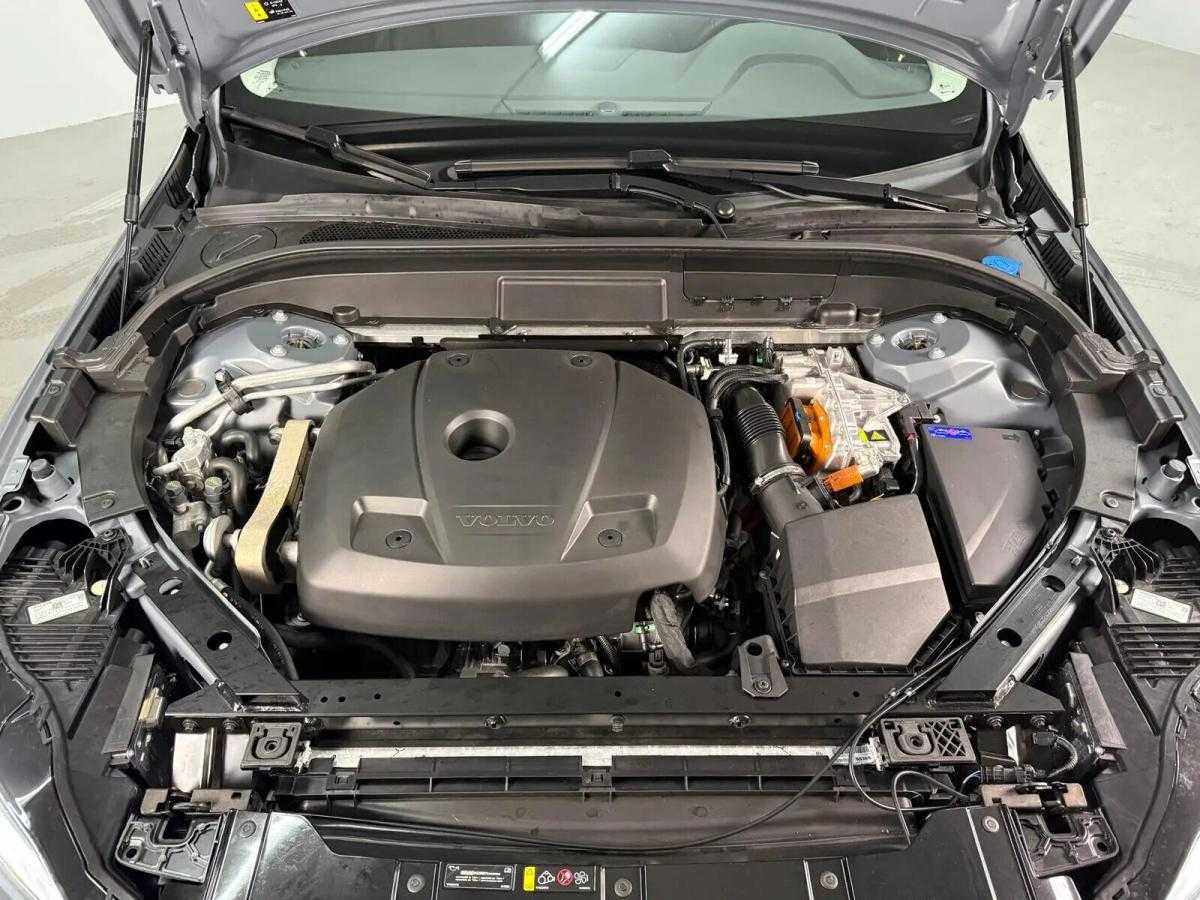 volvo-xc60-2024-hibrido-a-gasolina-1969cc