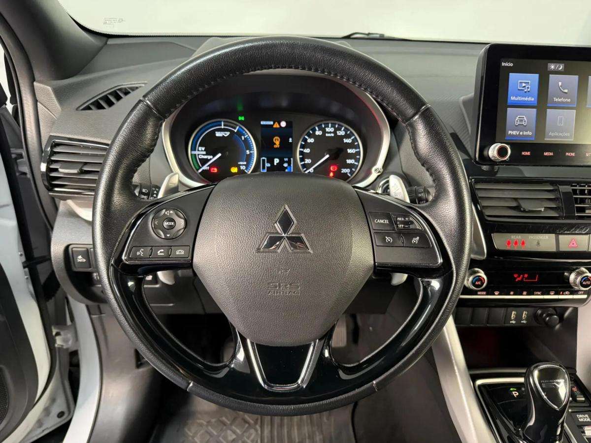 mitsubishi-eclipse-cross-2022-hibrido-a-gasolina-2360cc
