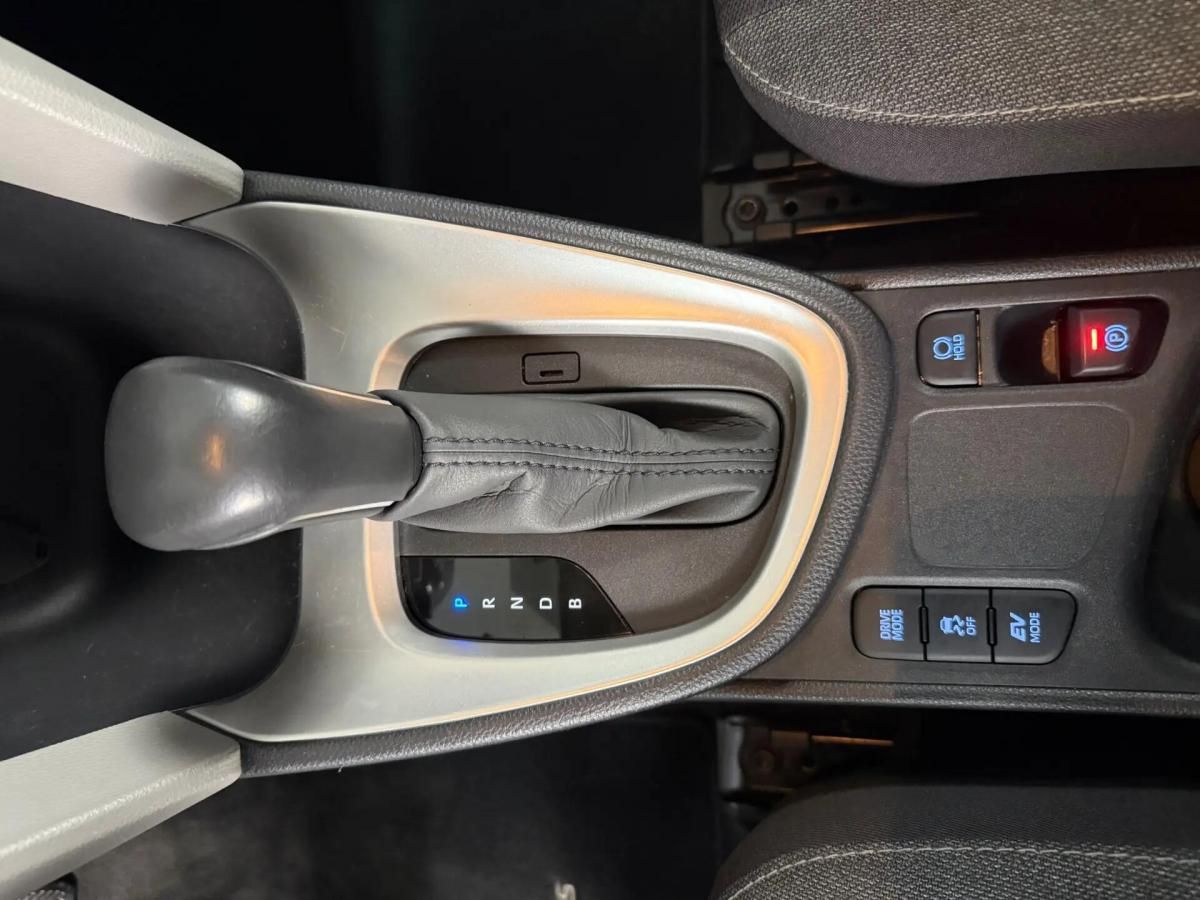 toyota-yaris-cross-2022-hibrido-a-gasolina-1490cc
