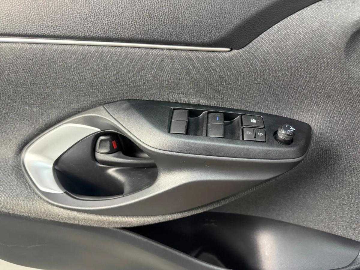toyota-yaris-cross-2022-hibrido-a-gasolina-1490cc