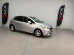 peugeot-208-2015-gasolina-1199cc