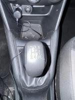 peugeot-208-2015-gasolina-1199cc