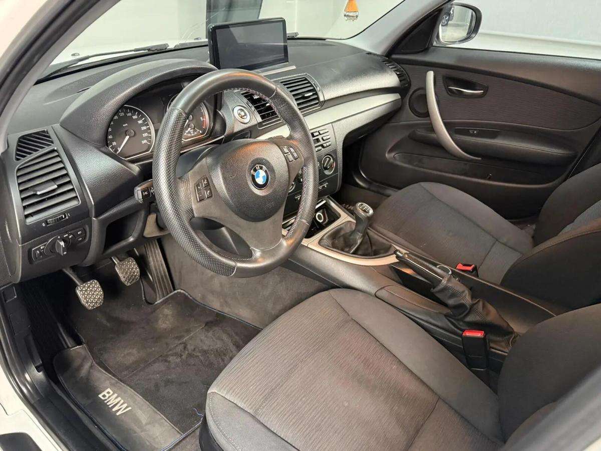 bmw-serie-1-116d-2-0-2010-diesel-1995cc