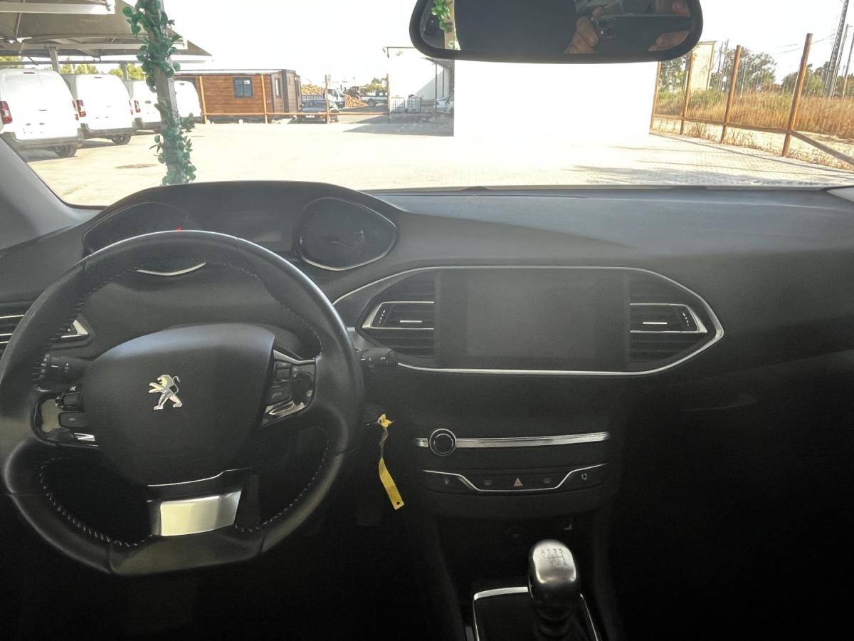 peugeot-308-2019-diesel-1499cc