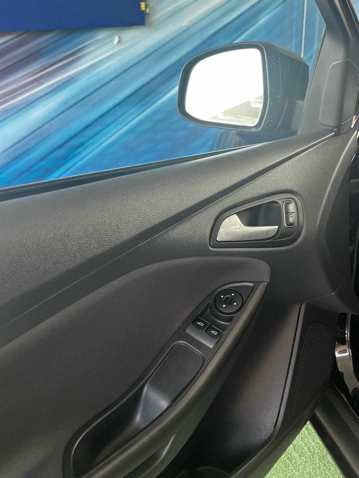 ford-focus-2017-gasolina-998cc