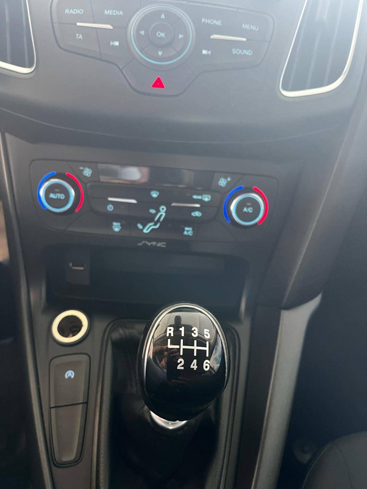 ford-focus-2017-gasolina-998cc