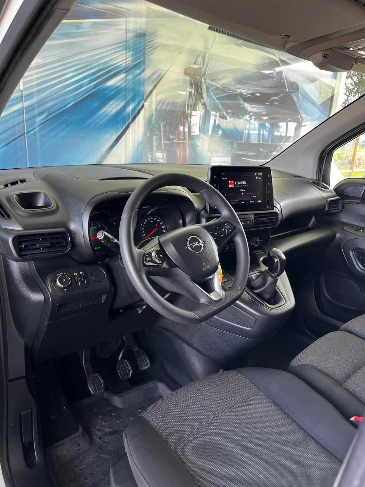 opel-combo-2021-diesel-1499cc