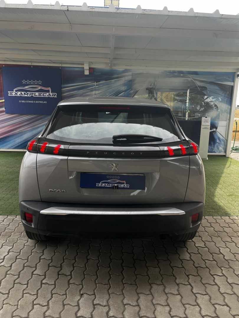 peugeot-2008-2022-gasolina-1199cc