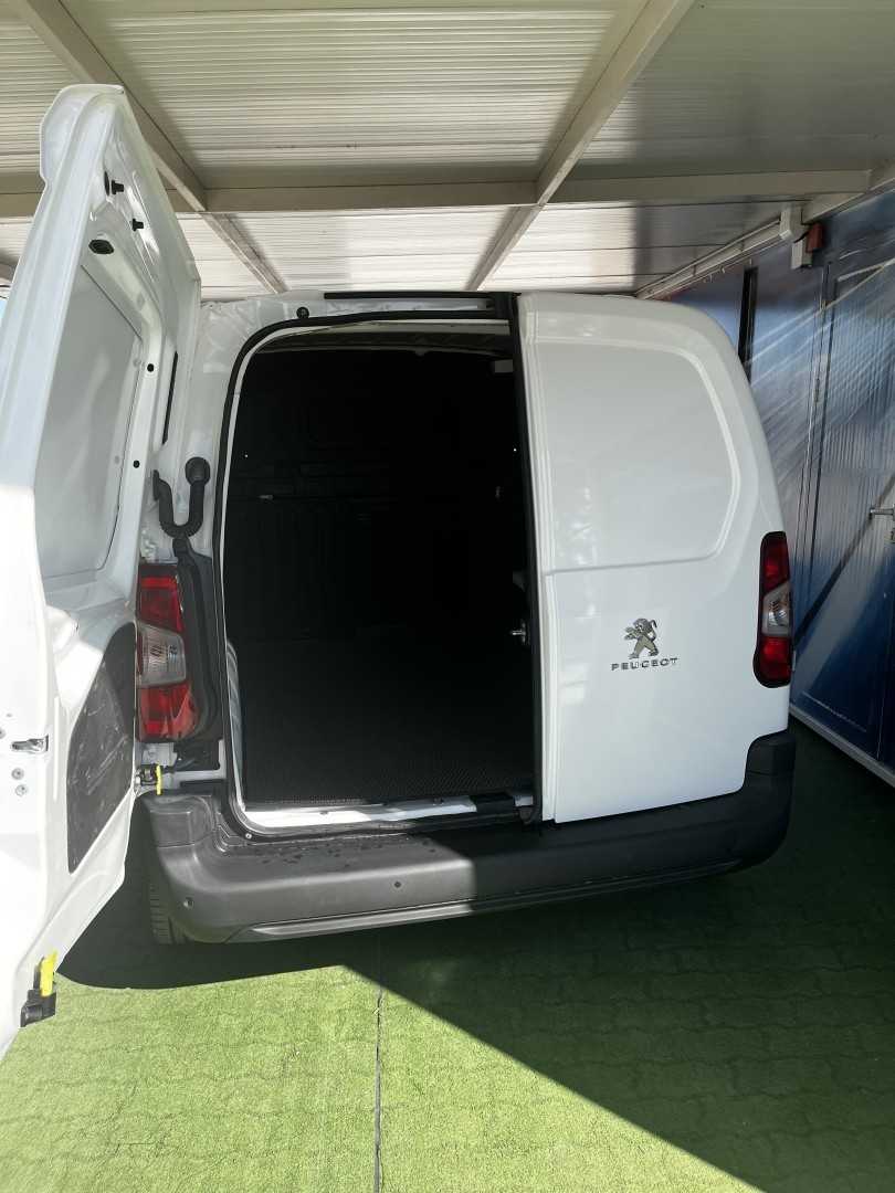 peugeot-partner-2022-diesel-1499cc
