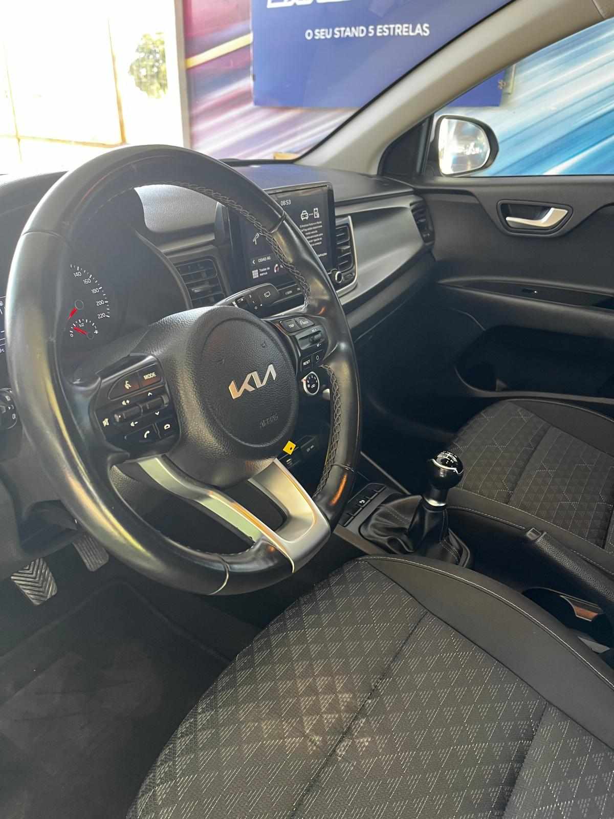 kia-rio-2022-gasolina-1197cc