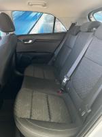 kia-rio-2022-gasolina-1197cc