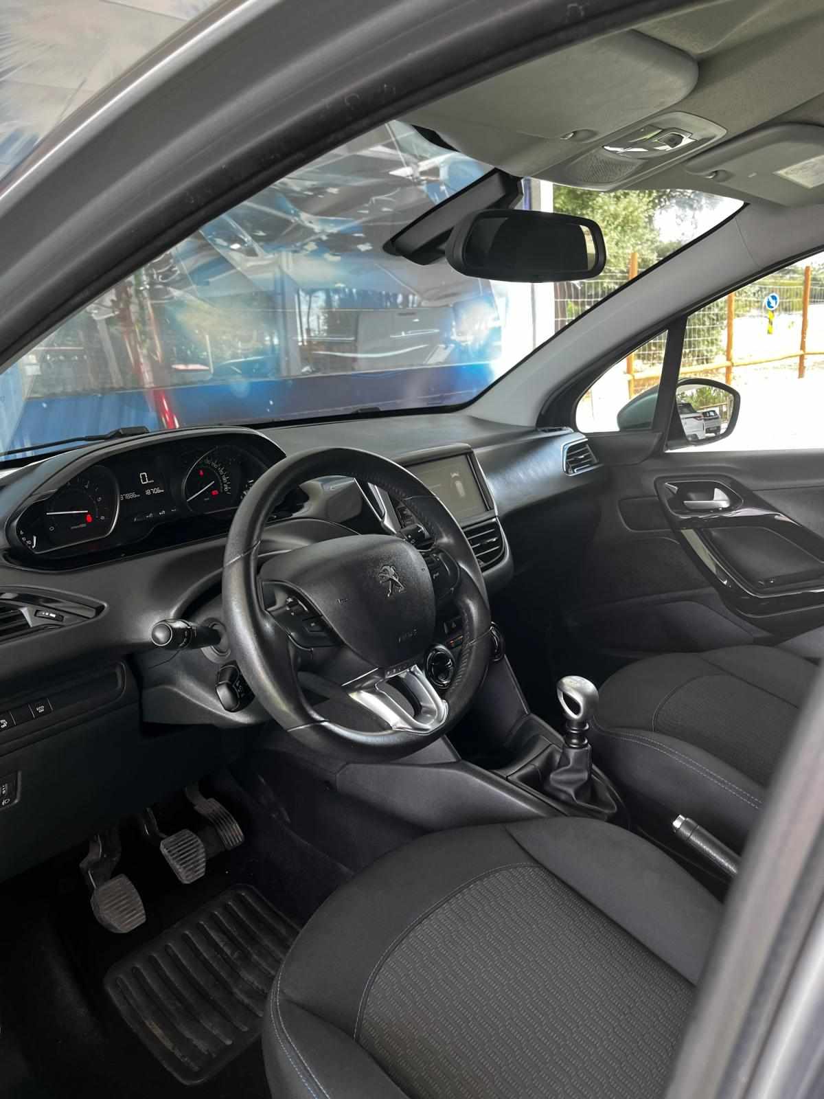 peugeot-208-2019-diesel-1499cc