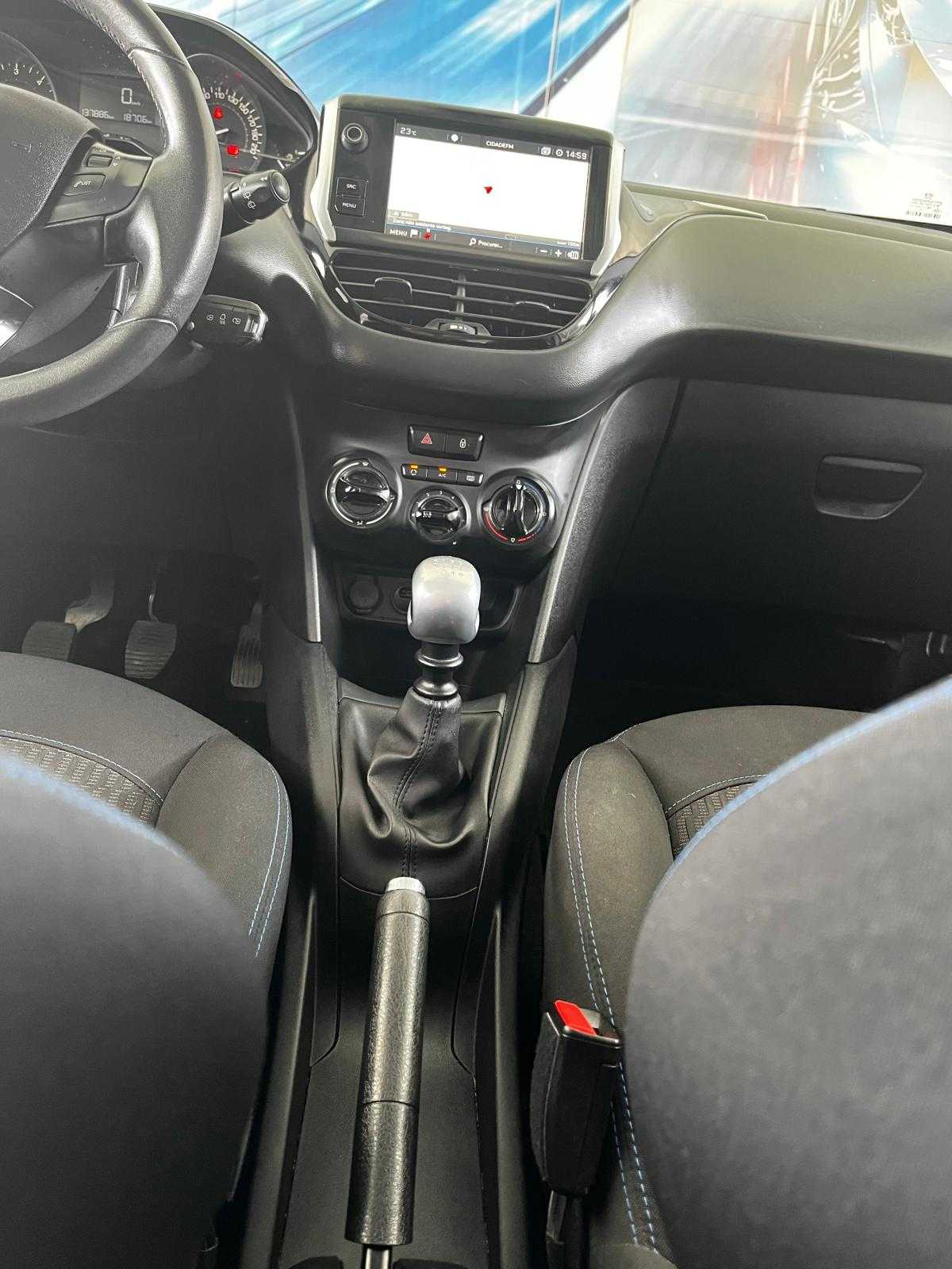 peugeot-208-2019-diesel-1499cc
