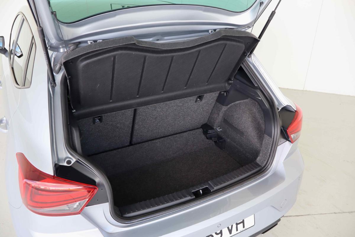 seat-ibiza-2024-gasolina-999cc
