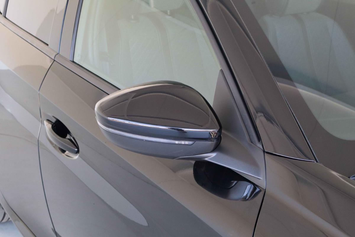 peugeot-208-2024-gasolina-1199cc