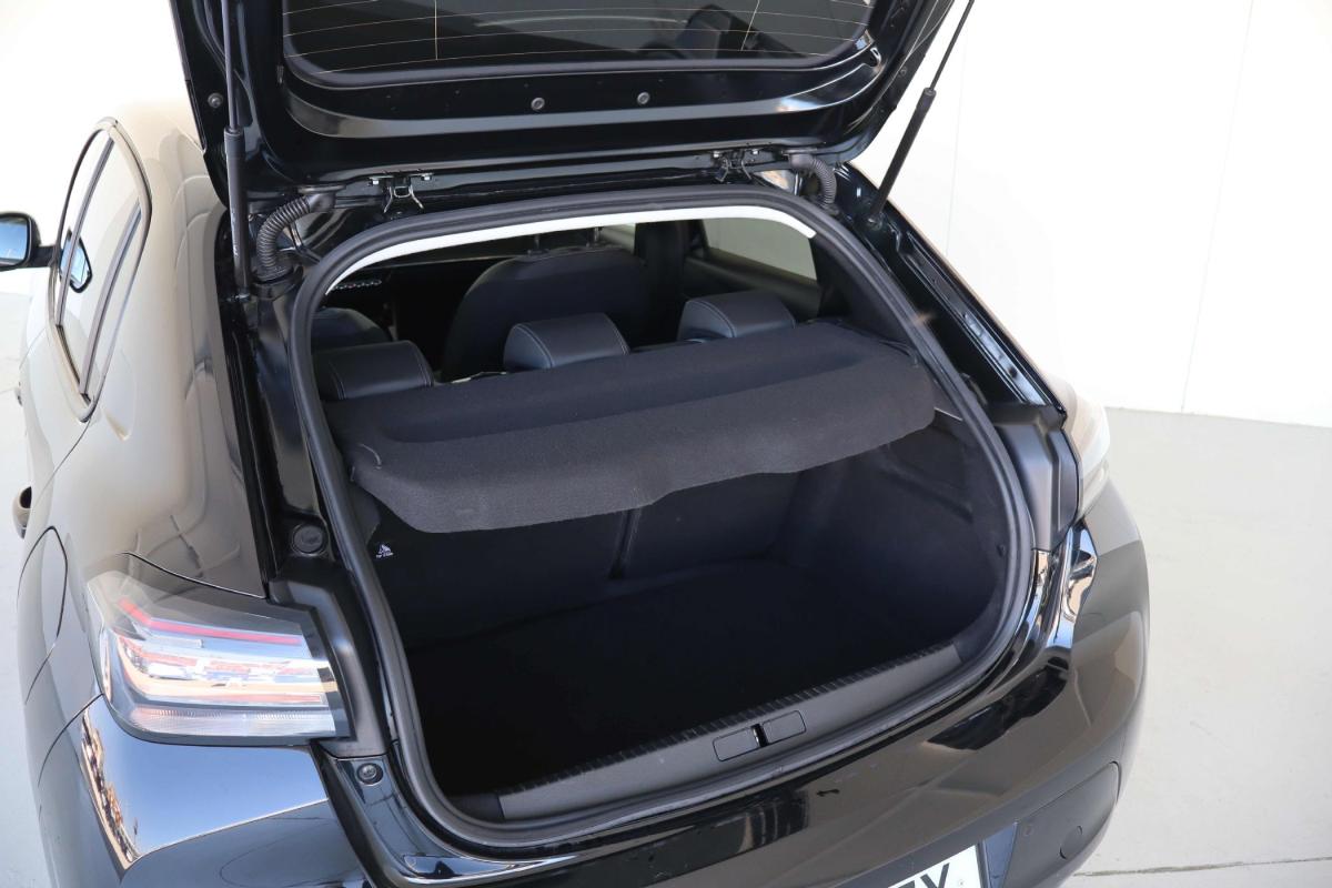 peugeot-208-2024-gasolina-1199cc