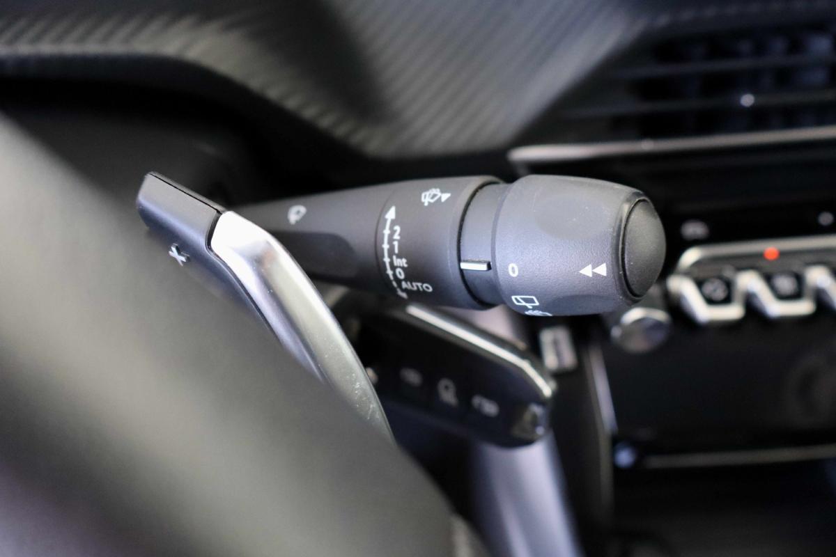 peugeot-208-2024-gasolina-1199cc