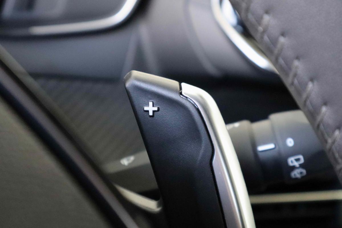 peugeot-208-2024-gasolina-1199cc