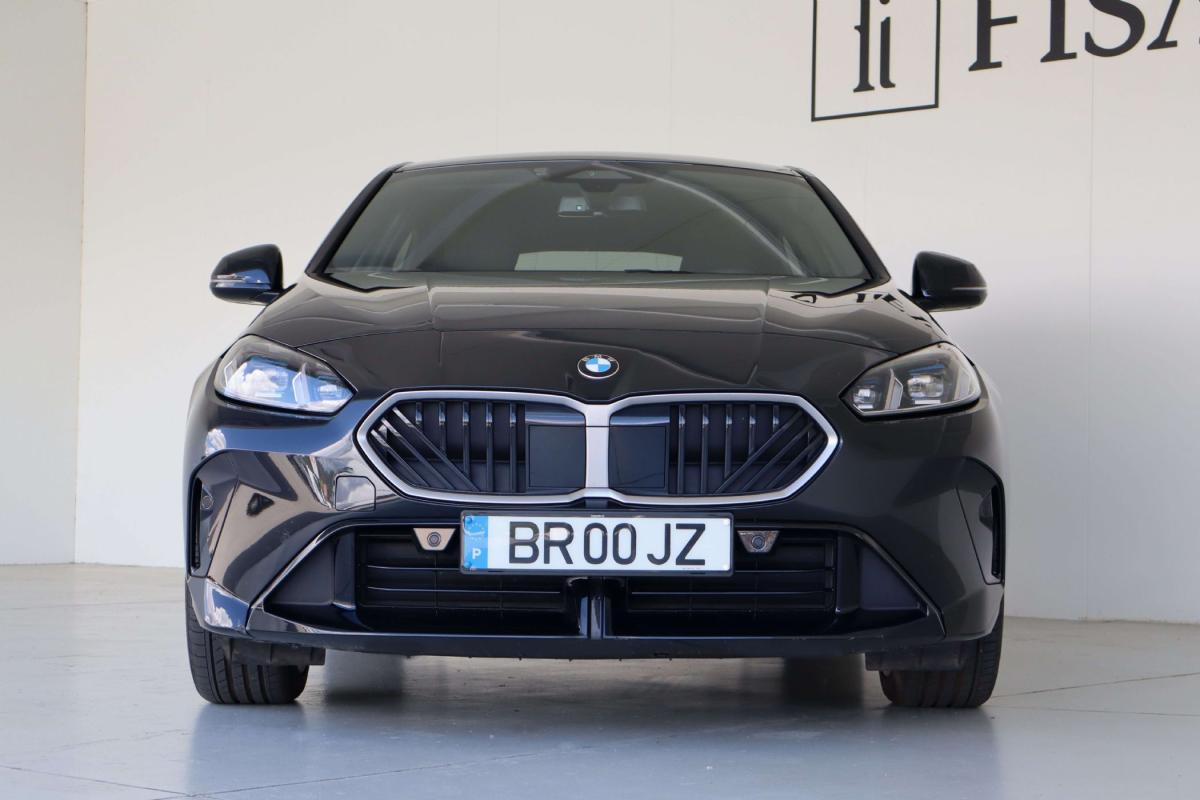 bmw-serie-1-2025-gasolina-1499cc