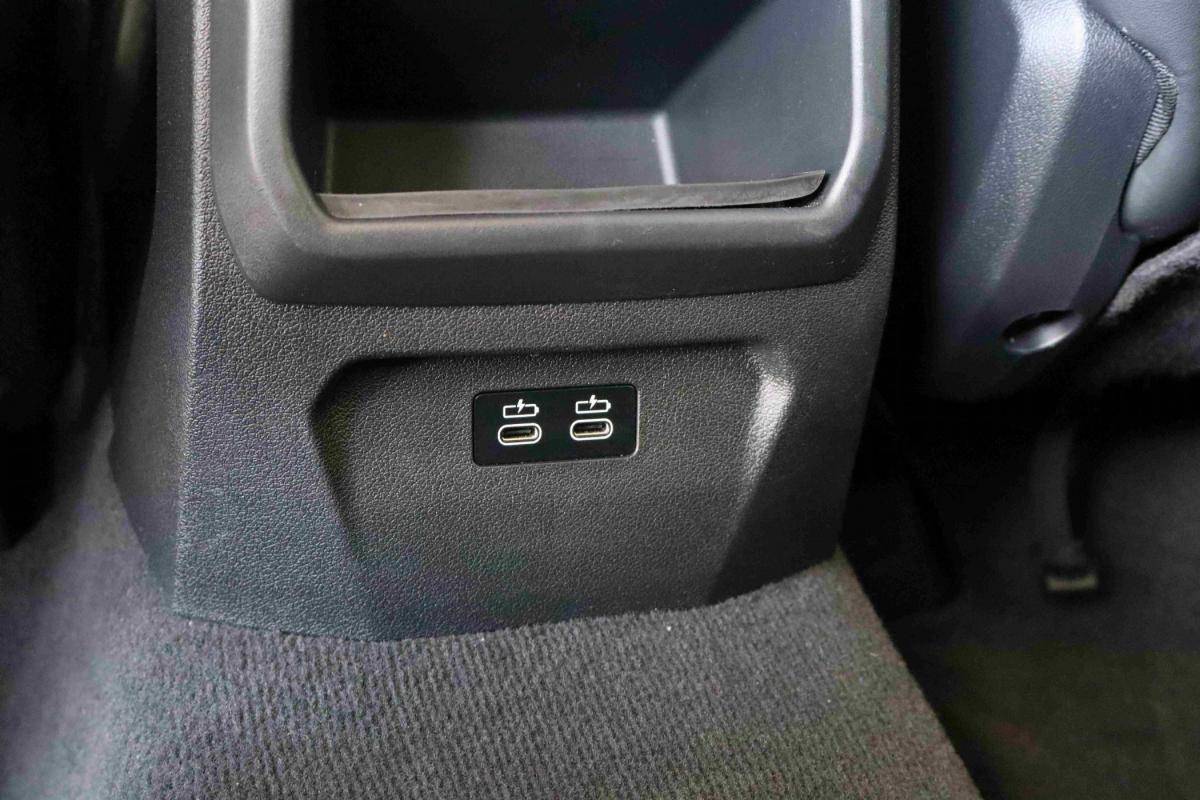 bmw-serie-1-2025-gasolina-1499cc
