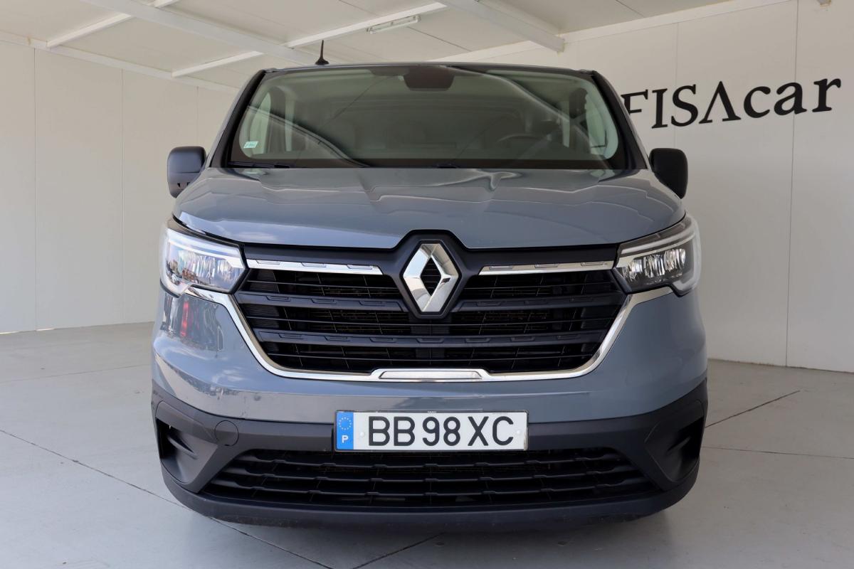 renault-trafic-2023-diesel-1997cc