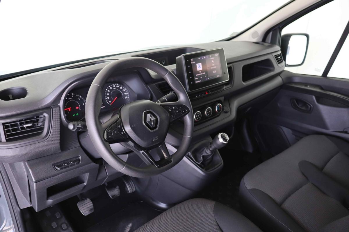 renault-trafic-2023-diesel-1997cc