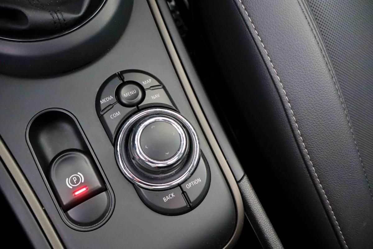 mini-countryman-2022-hibrido-a-gasolina-1499cc